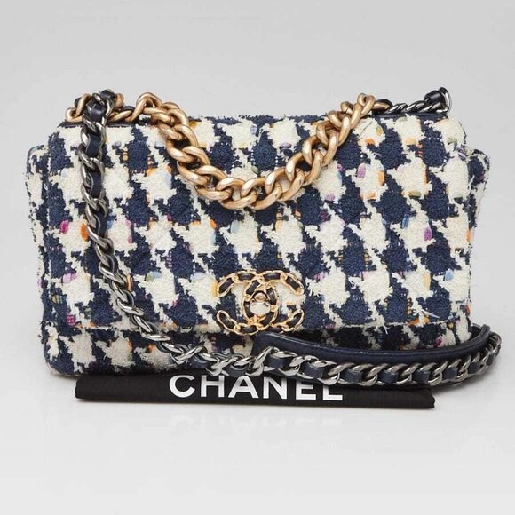 Chanel Blue/White Houndstooth Tweed Chanel 19 Small Flap Bag - Picture 2 of 11